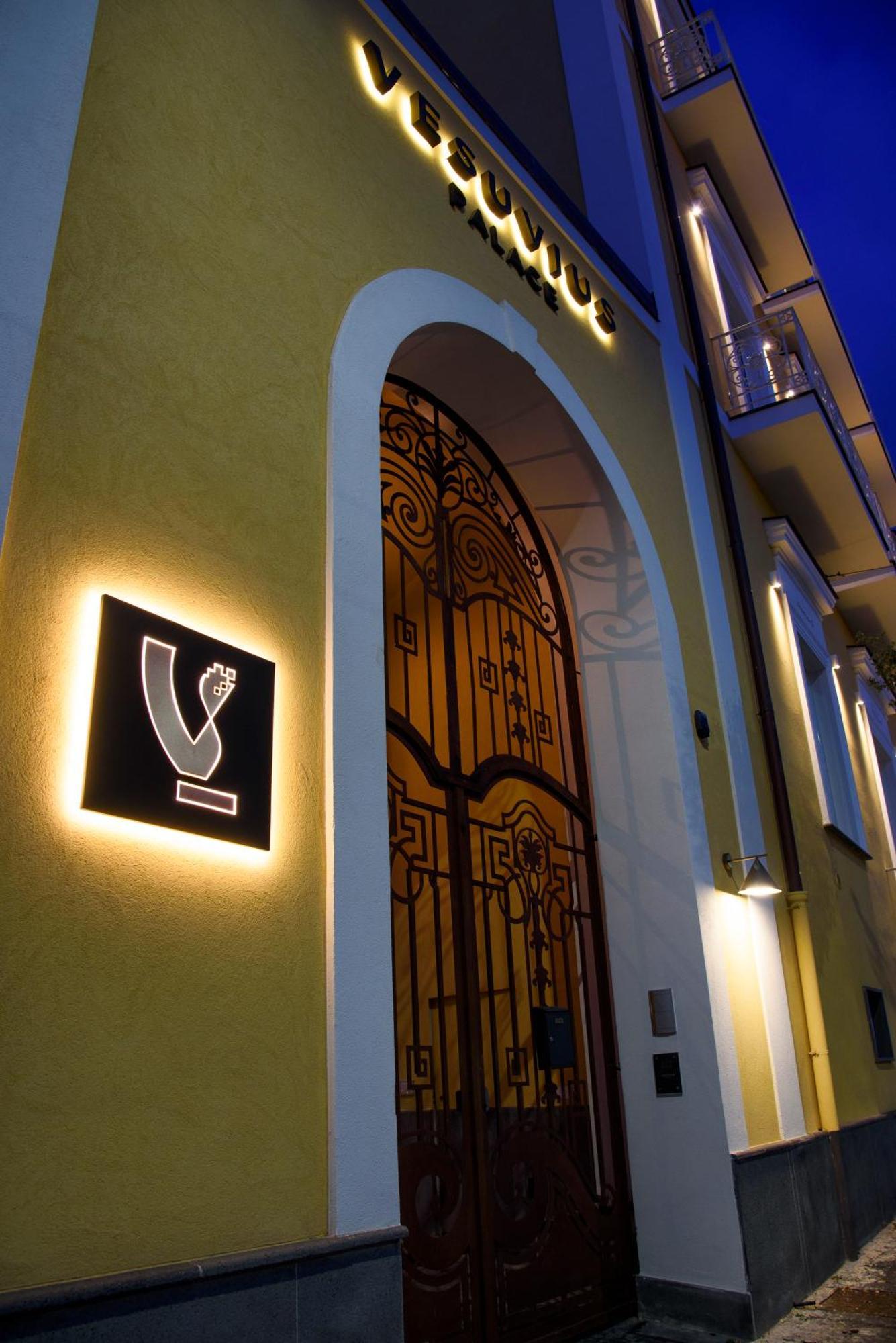 Vesuvius Palace Aparthotel Ercolano Exterior photo